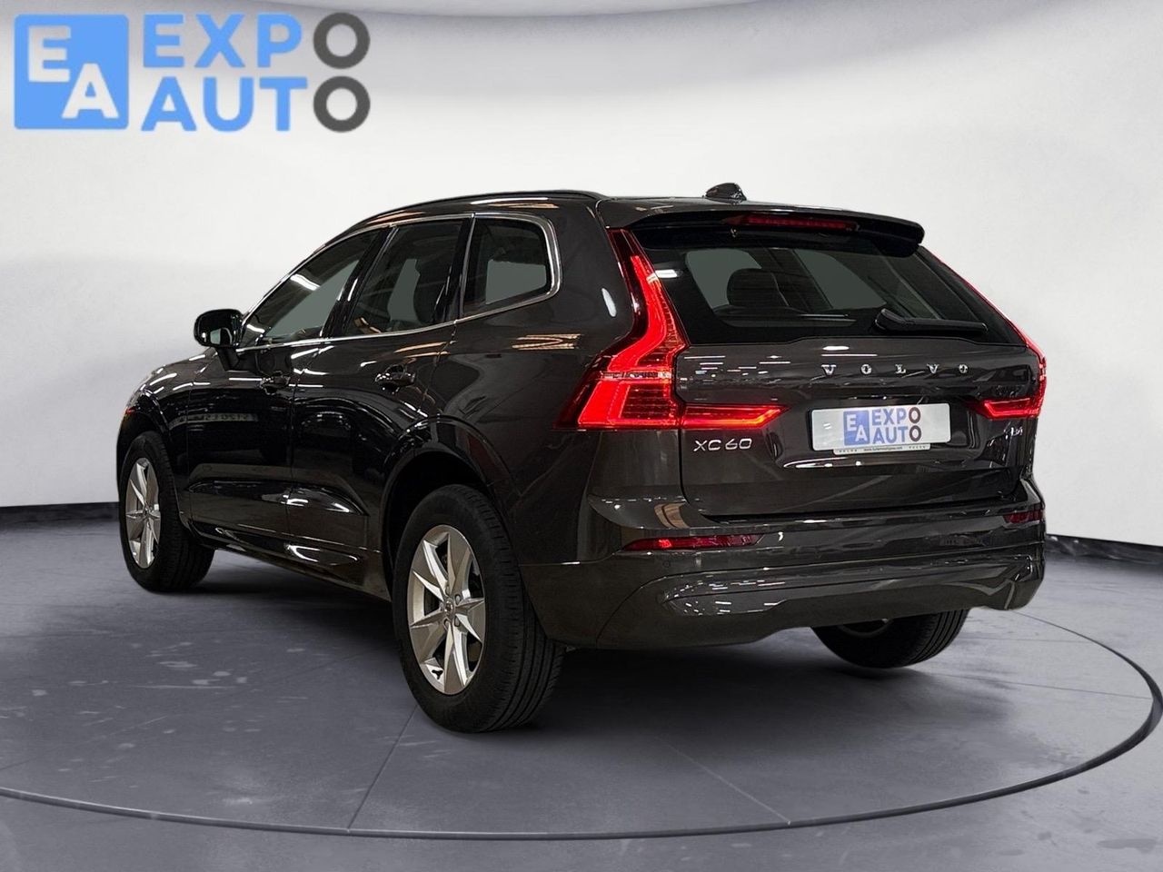 Volvo XC60 2.0 B4 G Momentum Pro Auto - Foto 2