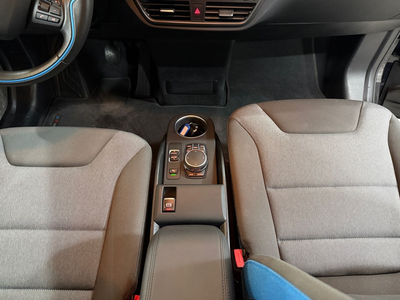 BMW i3 120ah - Foto 2