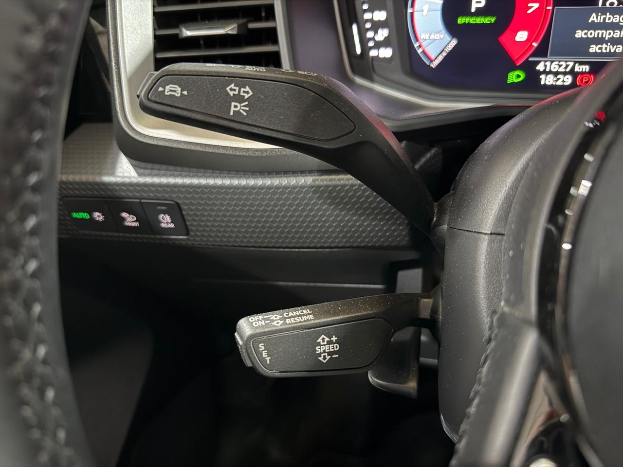 Audi A1 Sportback Black line 35 TFSI 110kW S tro - Foto 2