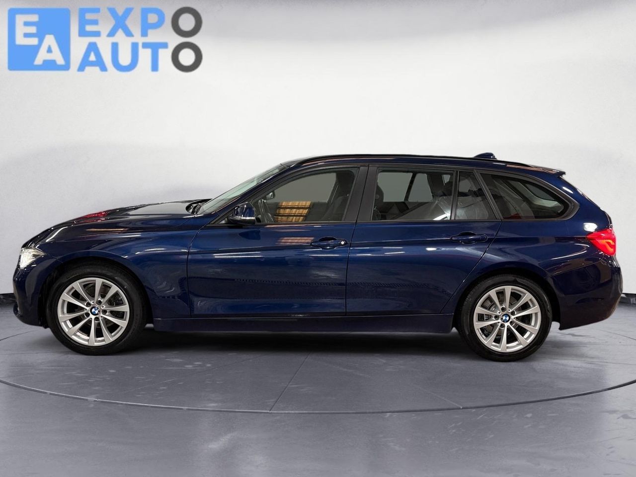 BMW Serie 3 318d Touring - Foto 2