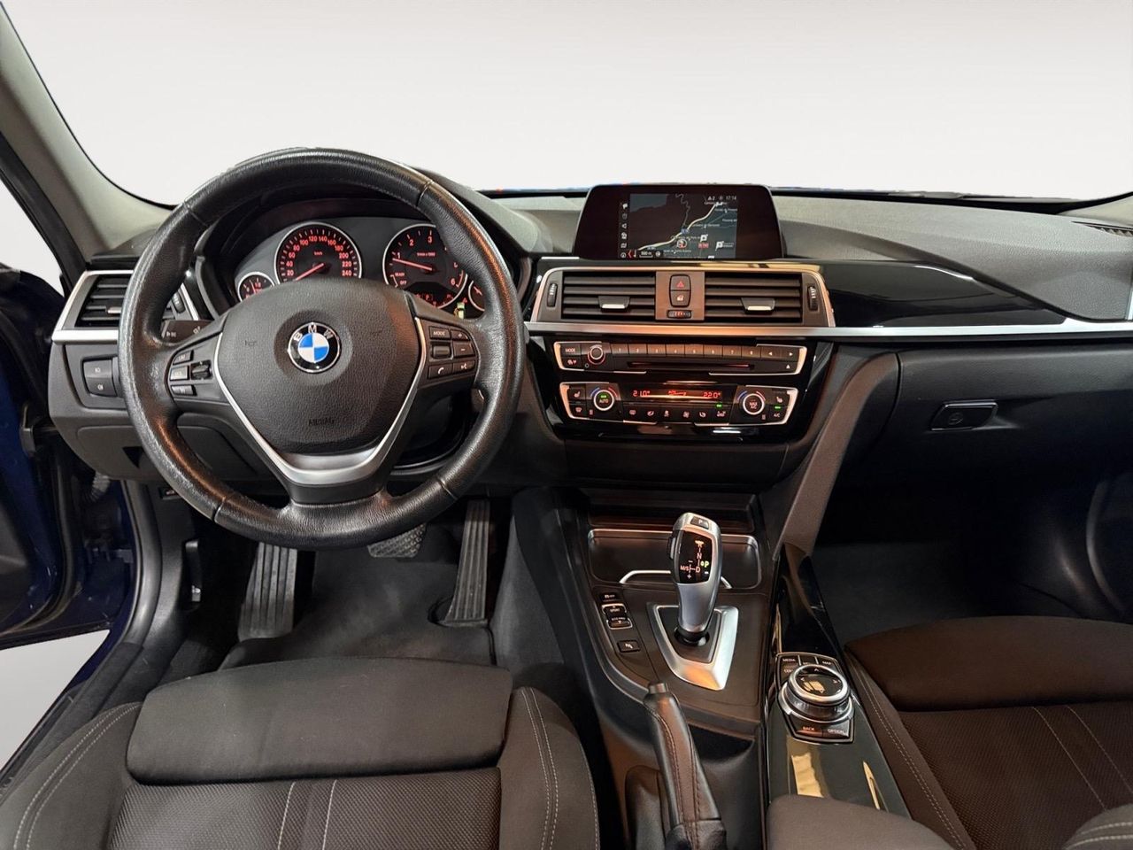 BMW Serie 3 318d Touring - Foto 2