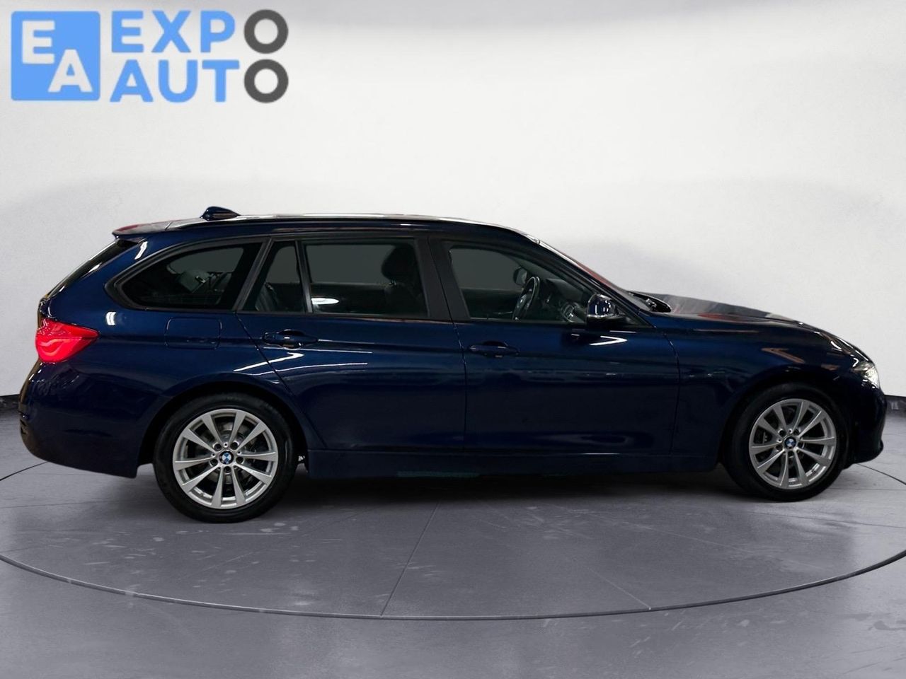BMW Serie 3 318d Touring - Foto 2