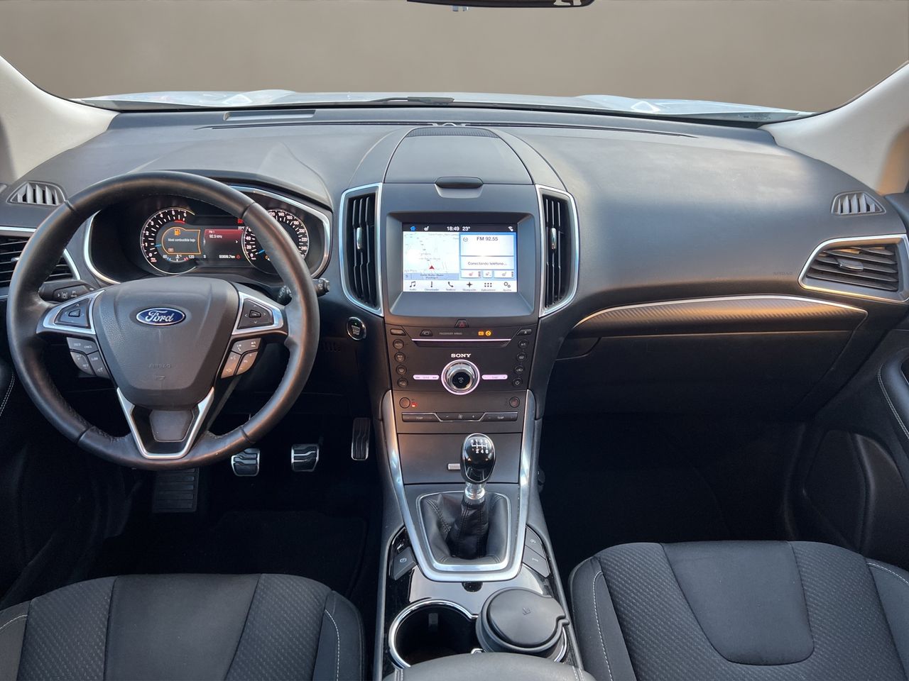 Ford Edge 2.0 TDCI 132kW 180CV Trend 4WD  - Foto 2