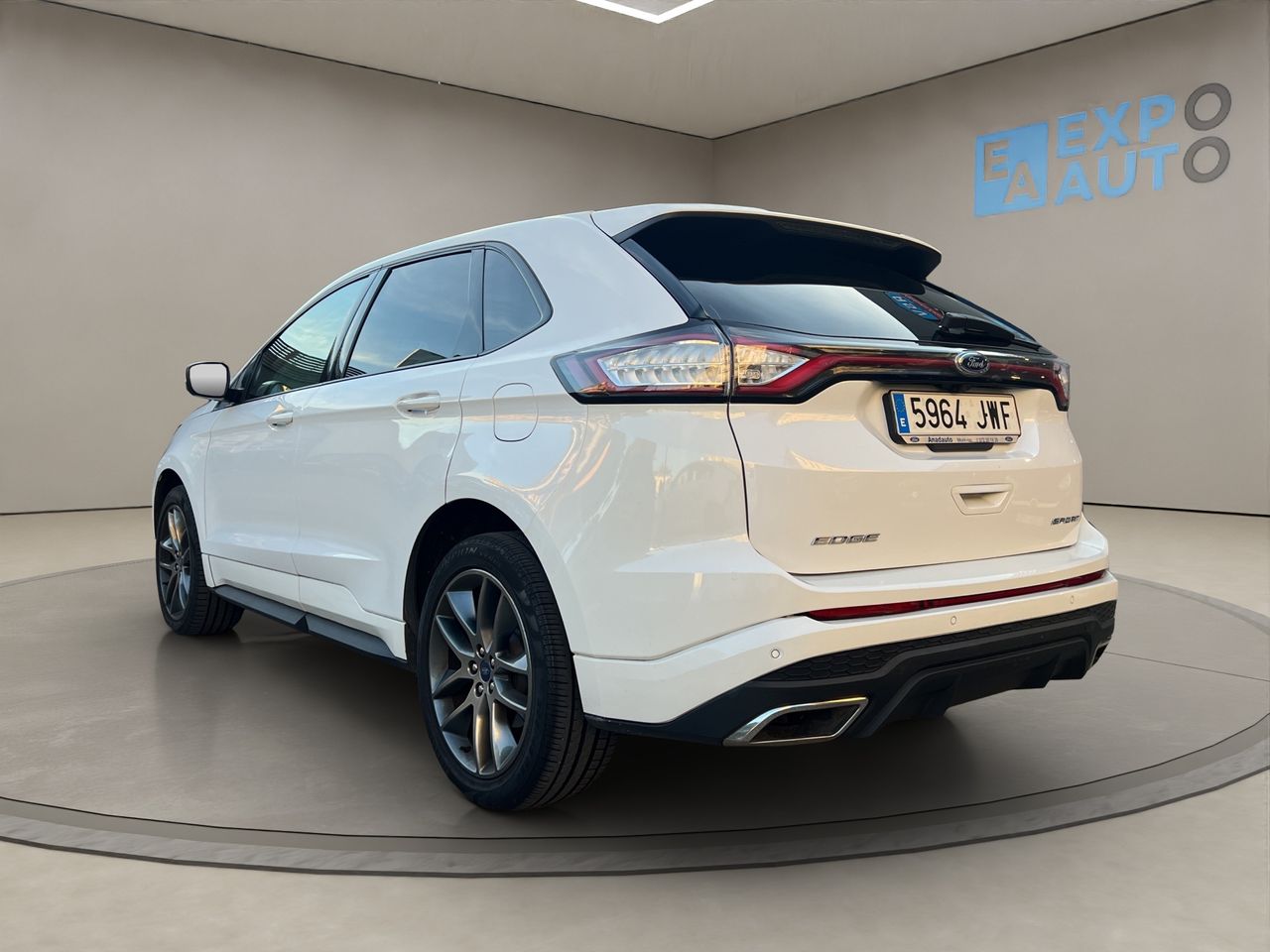 Ford Edge 2.0 TDCI 132kW 180CV Trend 4WD  - Foto 2