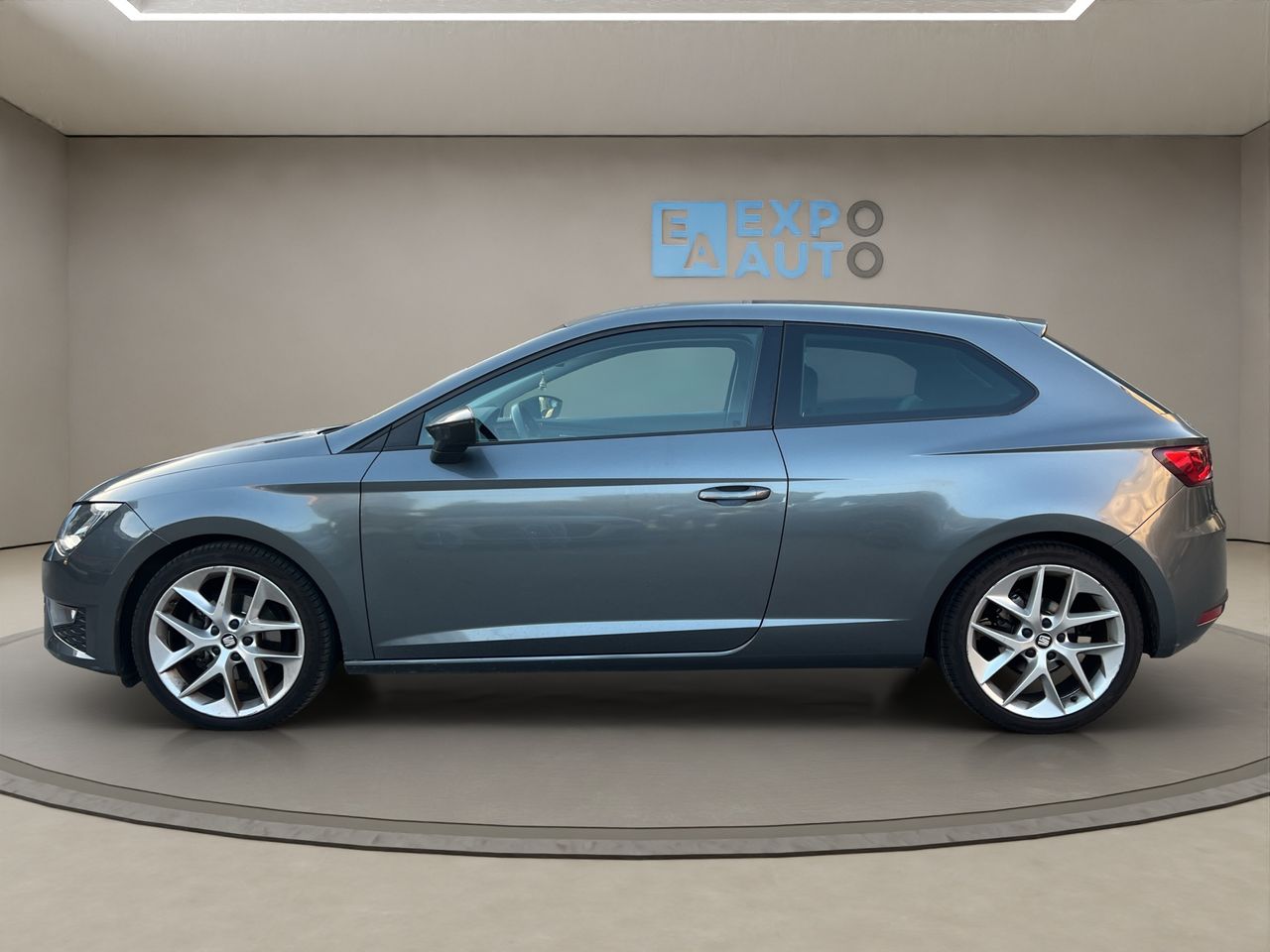 Seat Leon SC 2.0 TDI 150cv StSp FR  - Foto 2