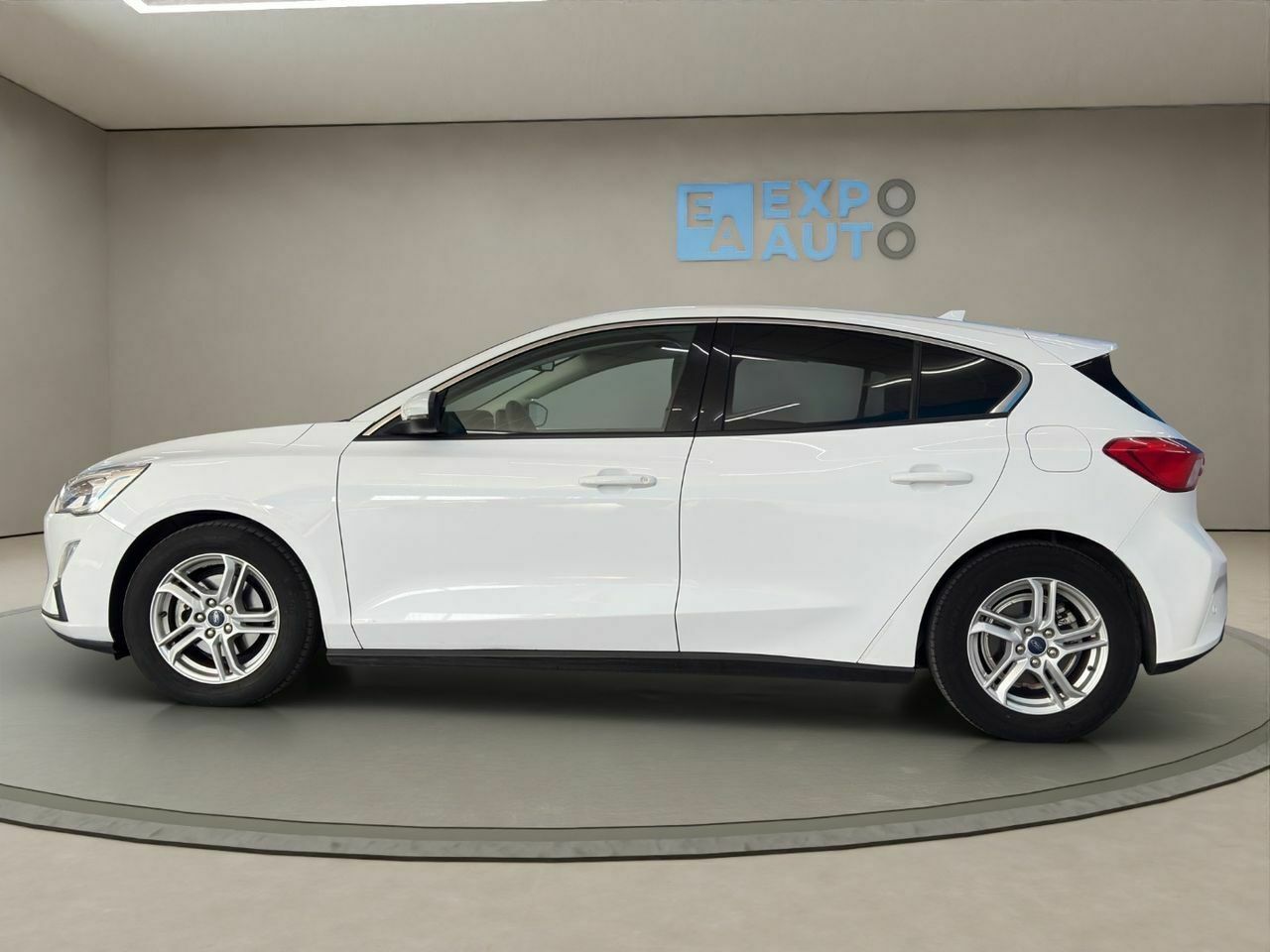 Ford Focus 1.0 Ecoboost 92kW Trend  - Foto 2