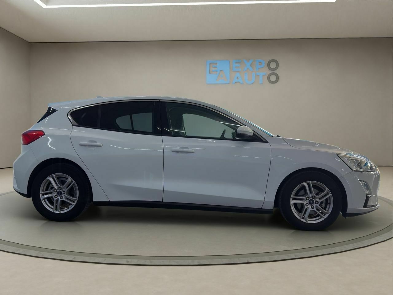 Ford Focus 1.0 Ecoboost 92kW Trend  - Foto 2
