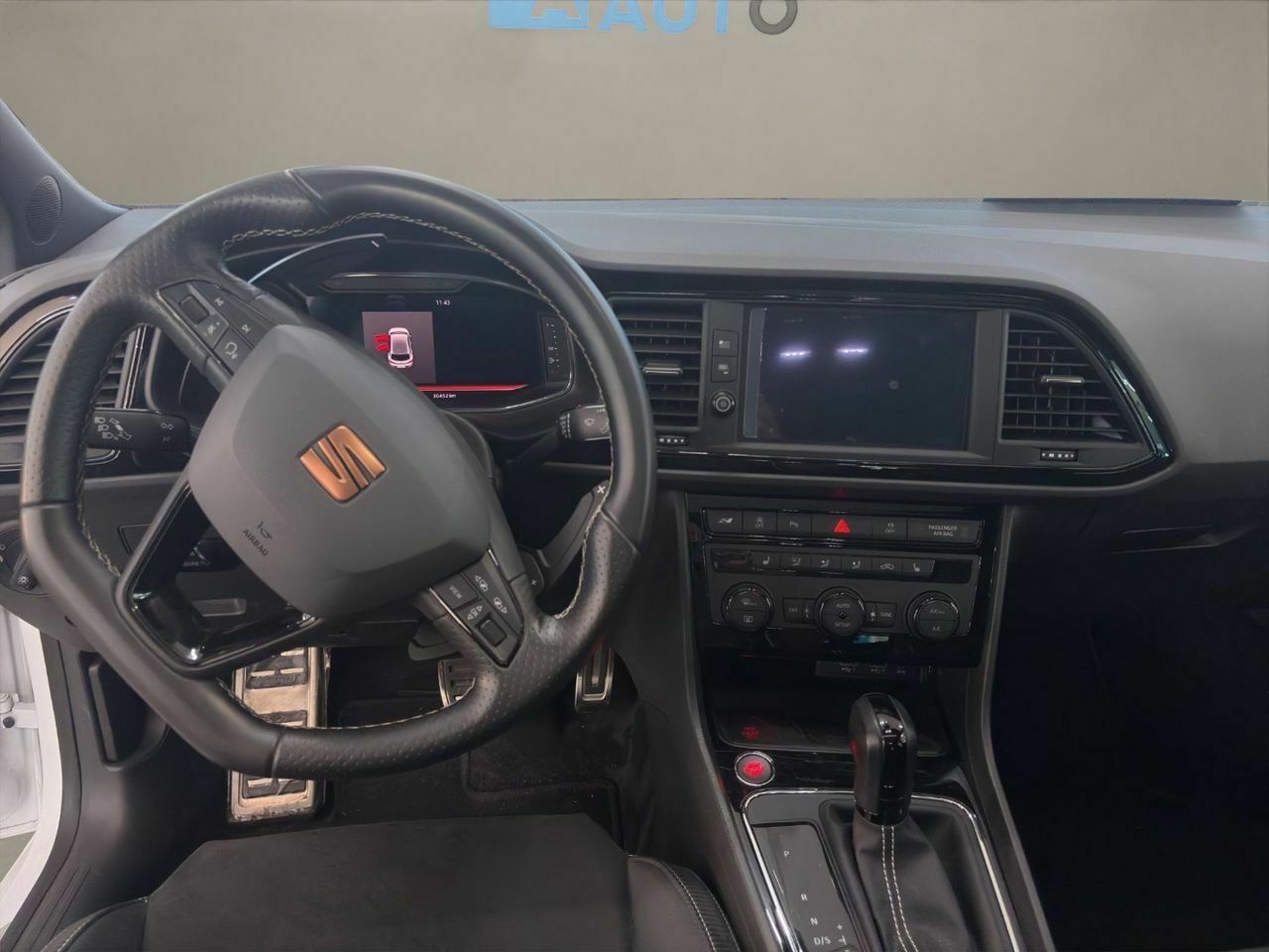 Seat Leon 2.0 TSI 213kW DSG7 Cupra Carbon Edition  - Foto 2
