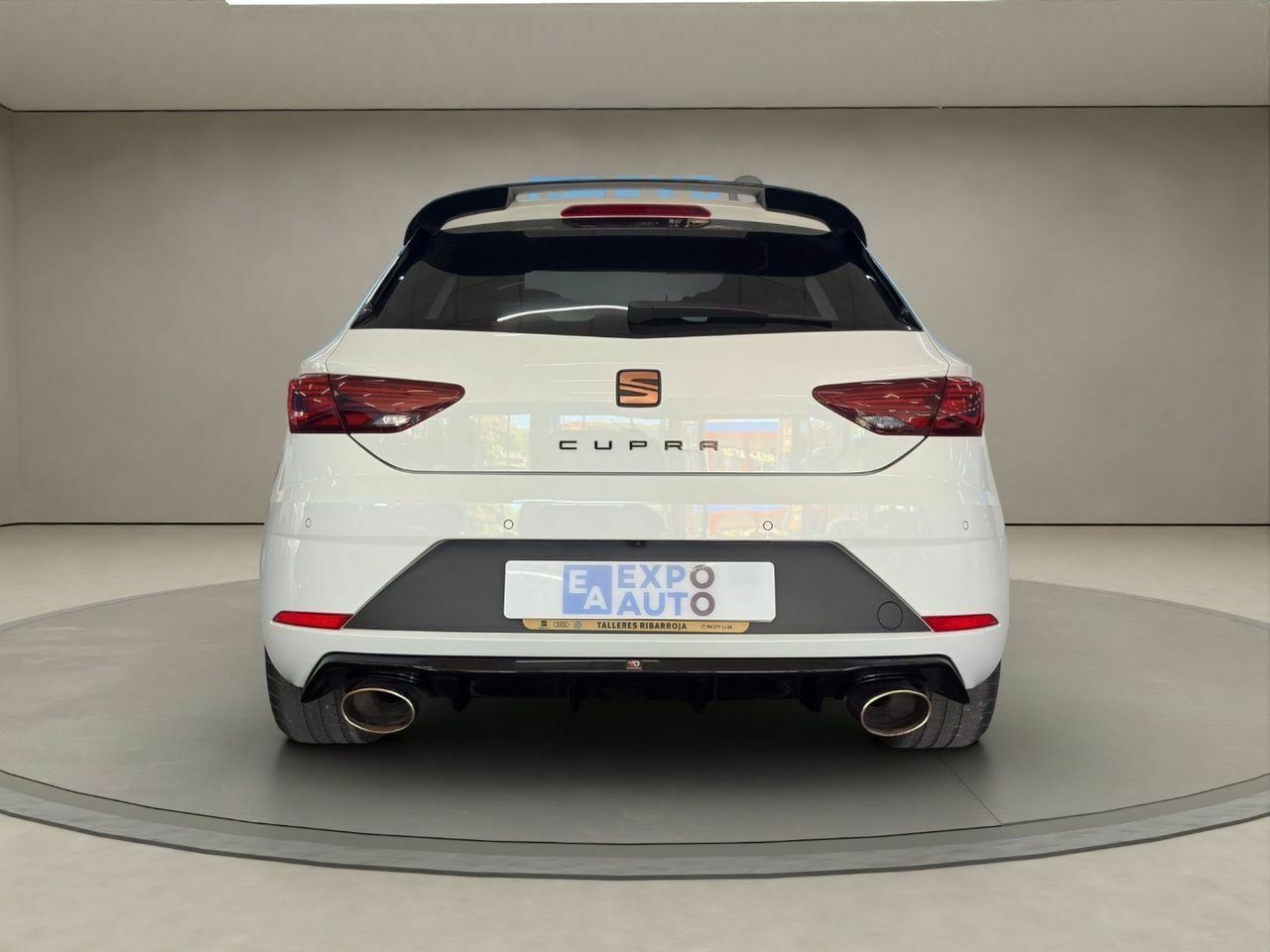 Seat Leon 2.0 TSI 213kW DSG7 Cupra Carbon Edition  - Foto 2
