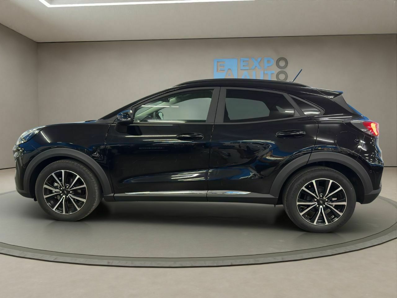 Ford Puma 1.0 EcoBoost 125cv Titanium Design MHEV  - Foto 2