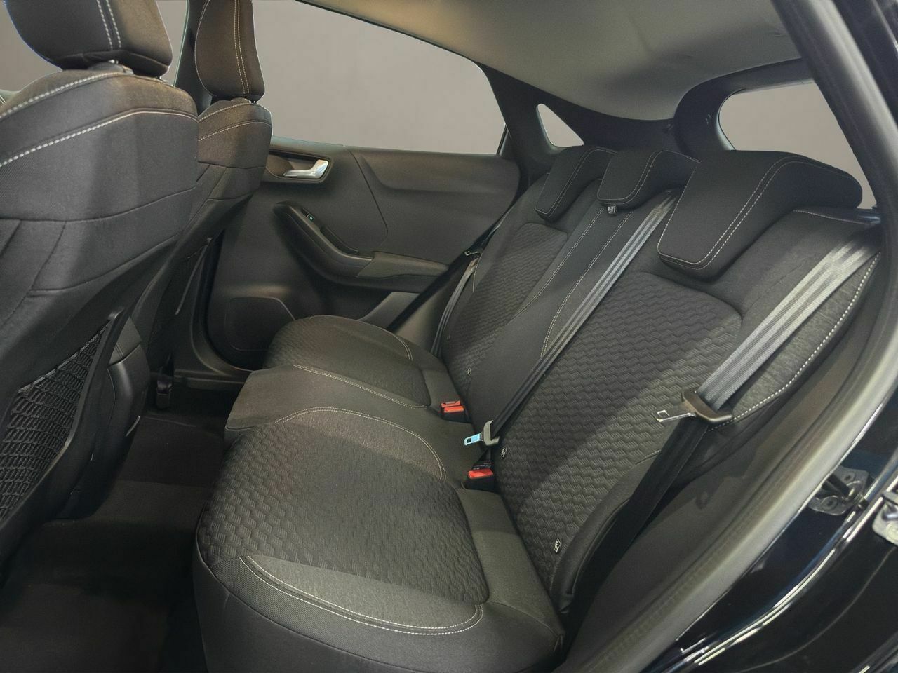 Ford Puma 1.0 EcoBoost 125cv Titanium Design MHEV - Foto 2