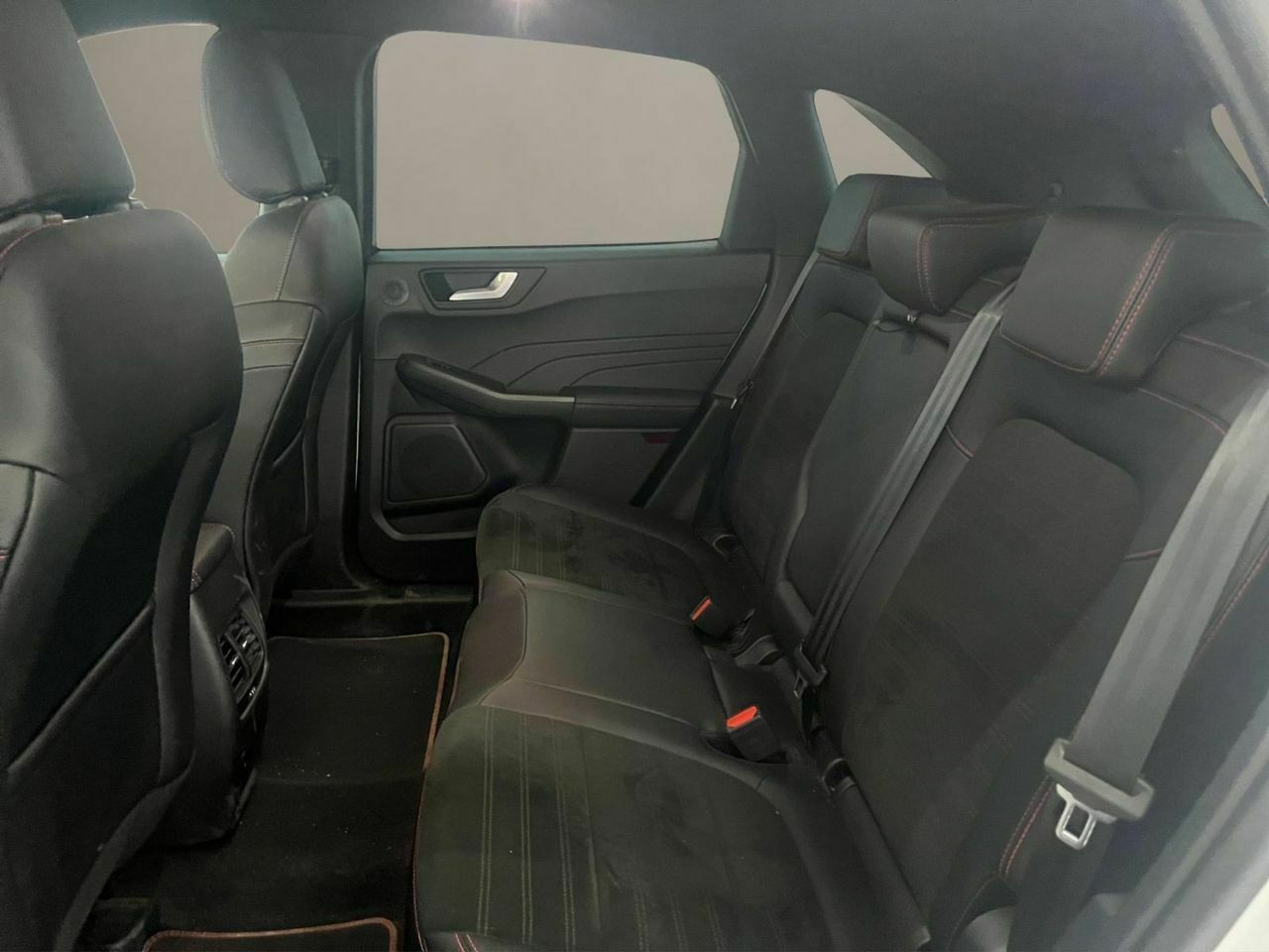 Ford Kuga STLine X 2.5 Duratec FHEV Auto  - Foto 2
