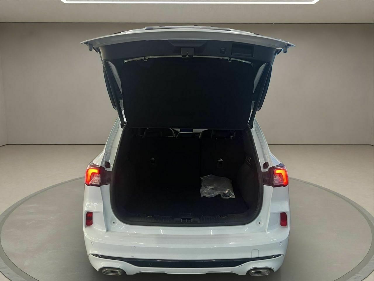 Ford Kuga STLine X 2.5 Duratec FHEV Auto  - Foto 2