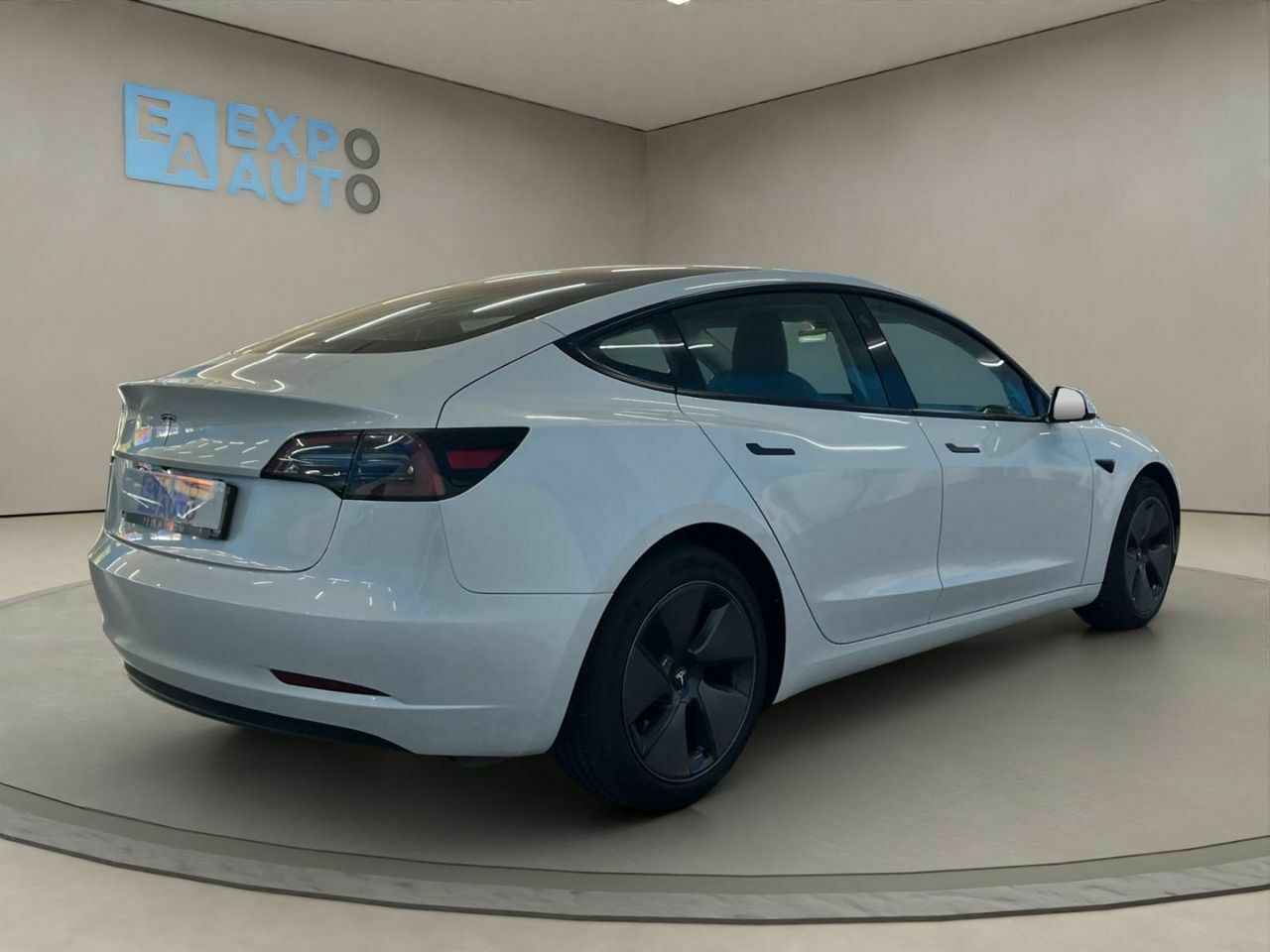 Tesla Model 3 Performance AWD  - Foto 2