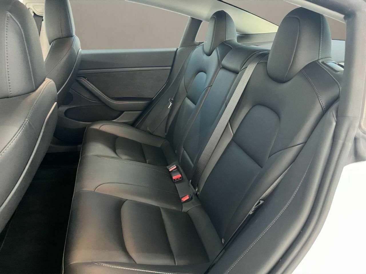 Tesla Model 3 Performance AWD  - Foto 2