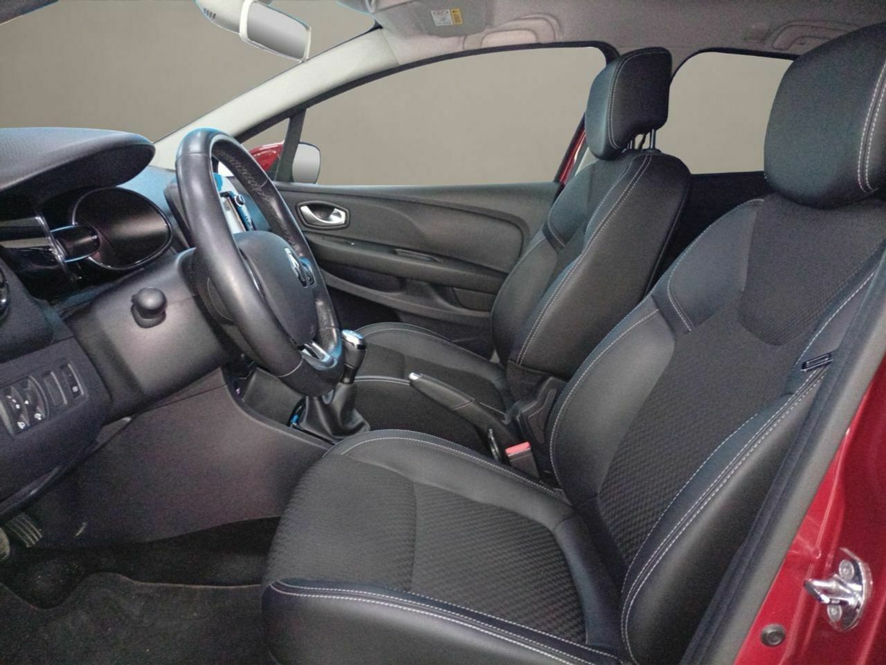 Renault Clio Sport Tou. Limited En. TCe 66kW 90CV  - Foto 2