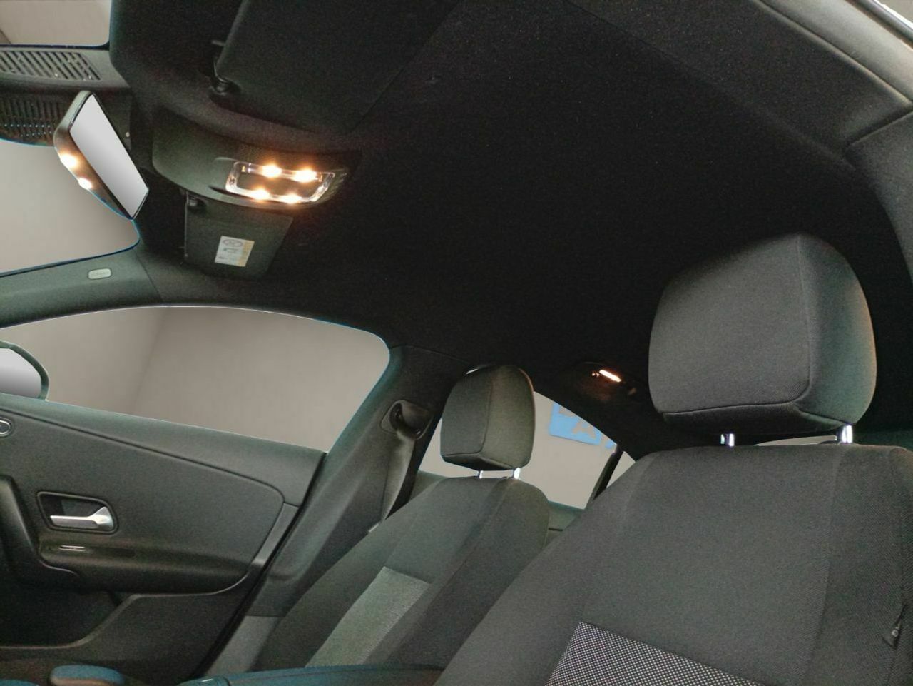 Mercedes CLA CLA 200 D DCT  - Foto 2
