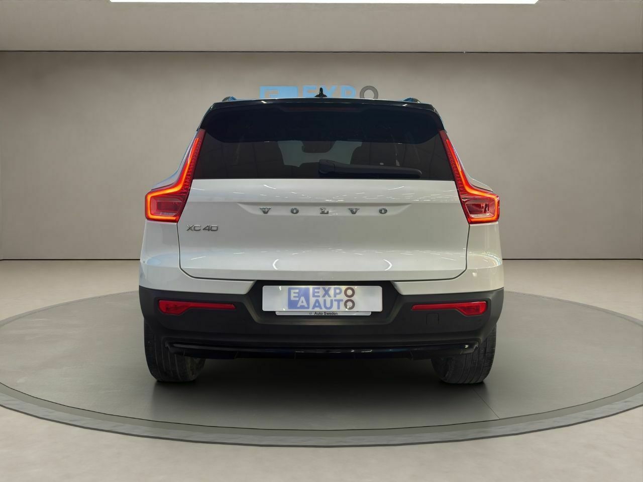 Volvo XC40 1.5 T2 RDesign  - Foto 2
