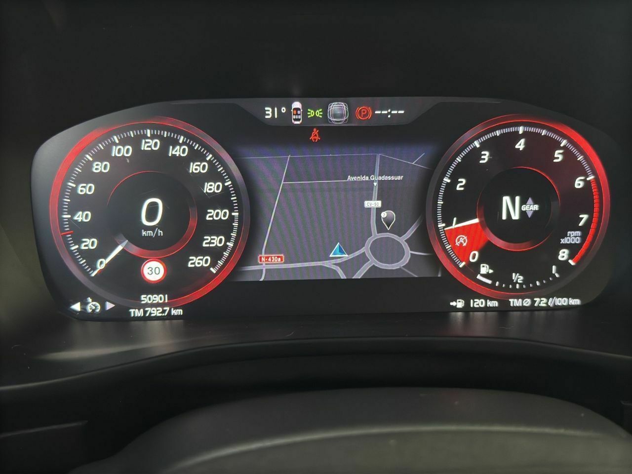 Volvo XC40 1.5 T2 RDesign  - Foto 2