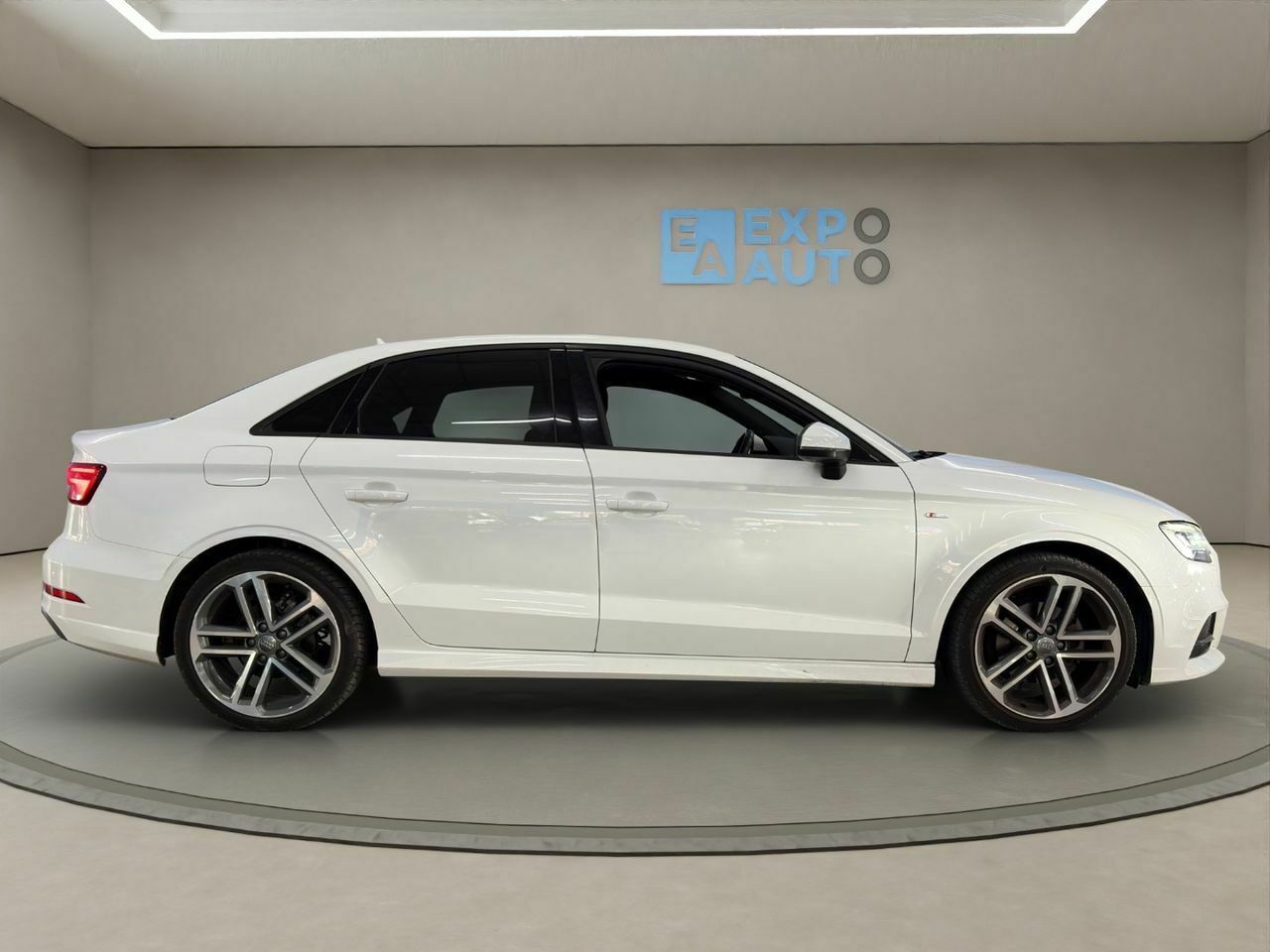 Audi A3 S line edition 1.0 TFSI S tronic Sportb  - Foto 2