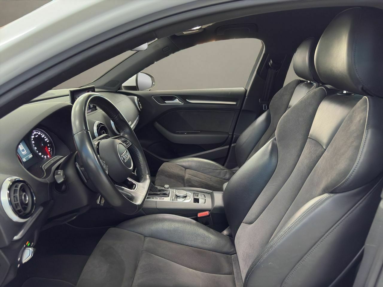 Audi A3 S line edition 1.0 TFSI S tronic Sportb  - Foto 2