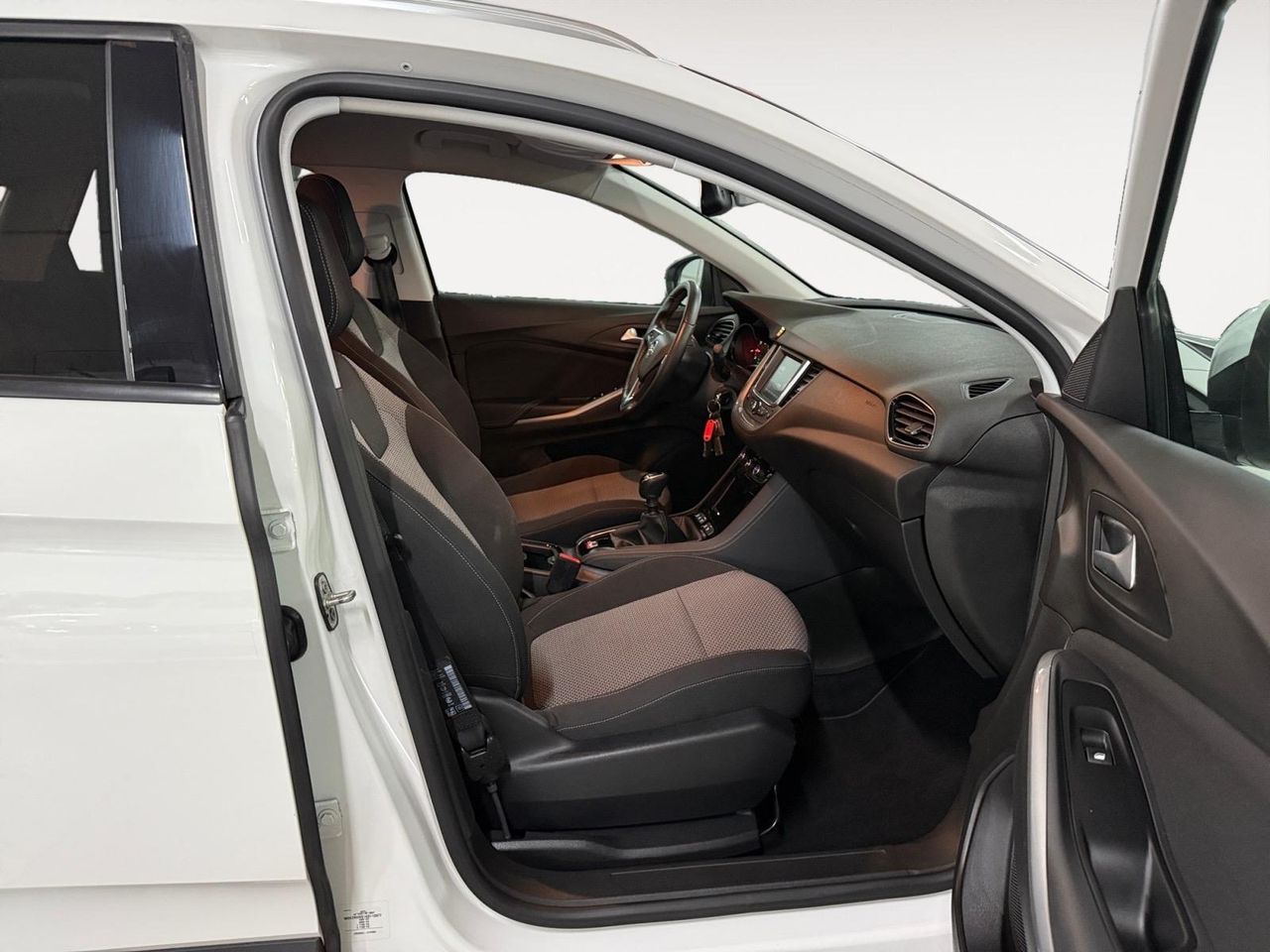 Opel Grandland X 1.2 Turbo Selective - Foto 2