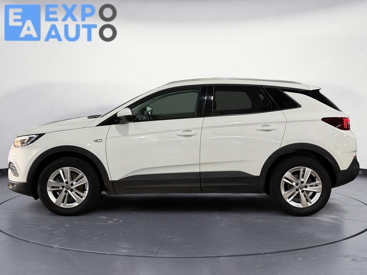 Opel Grandland X 1.2 Turbo Selective - Foto 2