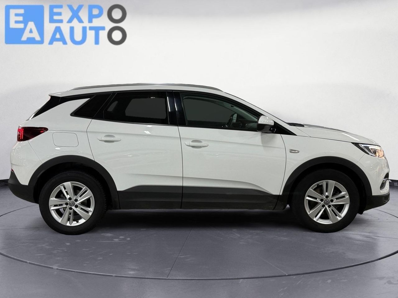 Opel Grandland X 1.2 Turbo Selective - Foto 2