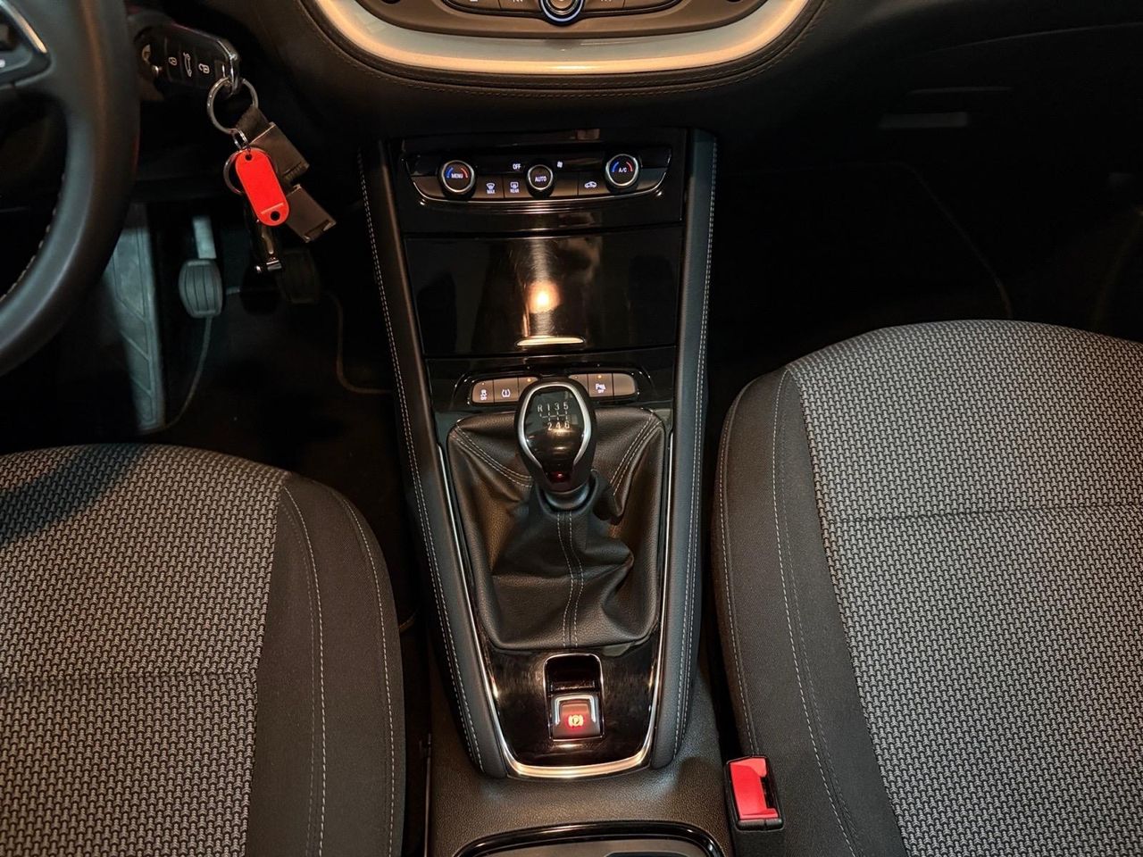 Opel Grandland X 1.2 Turbo Selective - Foto 2