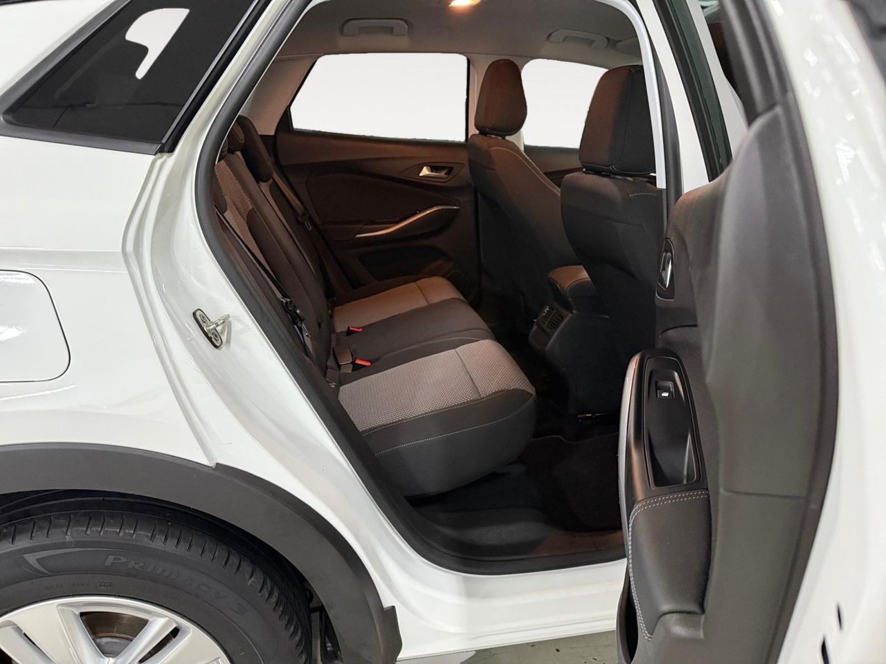 Opel Grandland X 1.2 Turbo Selective - Foto 2