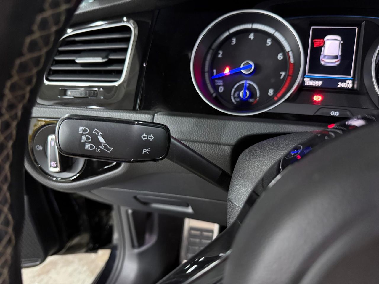 Volkswagen Golf R 2.0 TSI 300CV BMT 4Motion - Foto 2