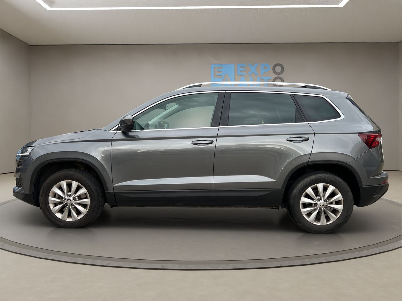 Skoda Karoq 2.0 TDI Ambition  - Foto 2