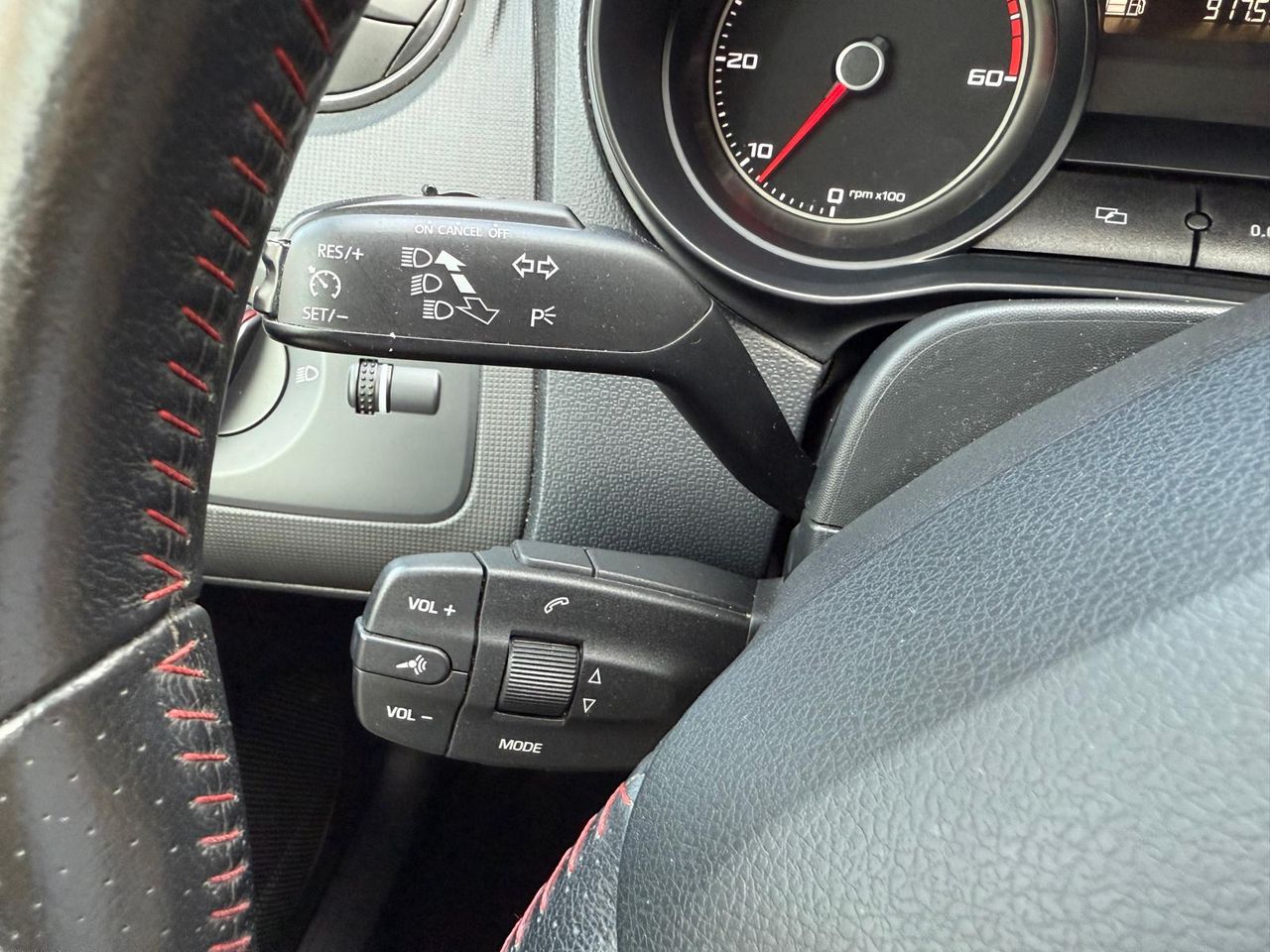 Seat Ibiza ST 1.6 TDI 105cv Style ITech 30 Aniver - Foto 2