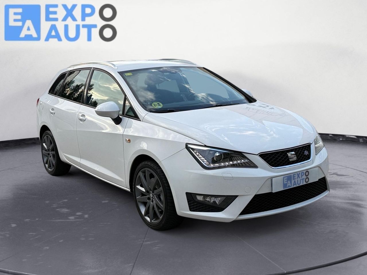 Seat Ibiza ST 1.6 TDI 105cv Style ITech 30 Aniver - Foto 2