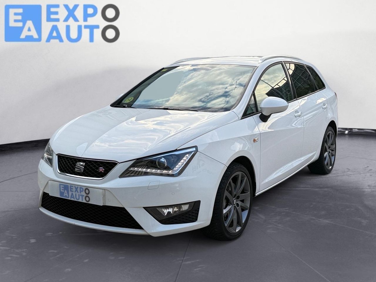 Seat Ibiza ST 1.6 TDI 105cv Style ITech 30 Aniver - Foto 2