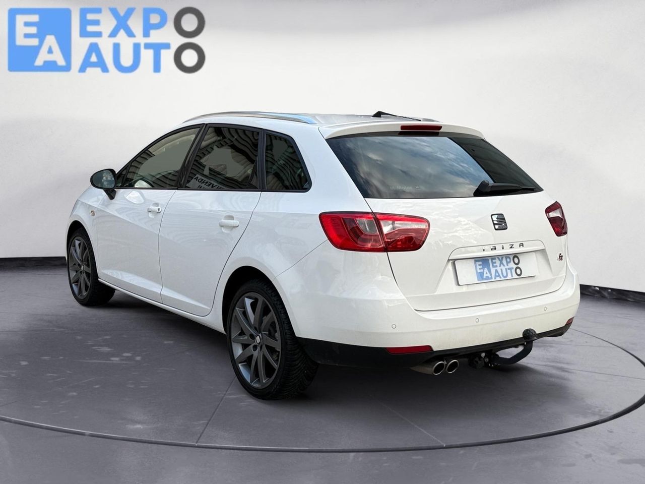 Seat Ibiza ST 1.6 TDI 105cv Style ITech 30 Aniver - Foto 2