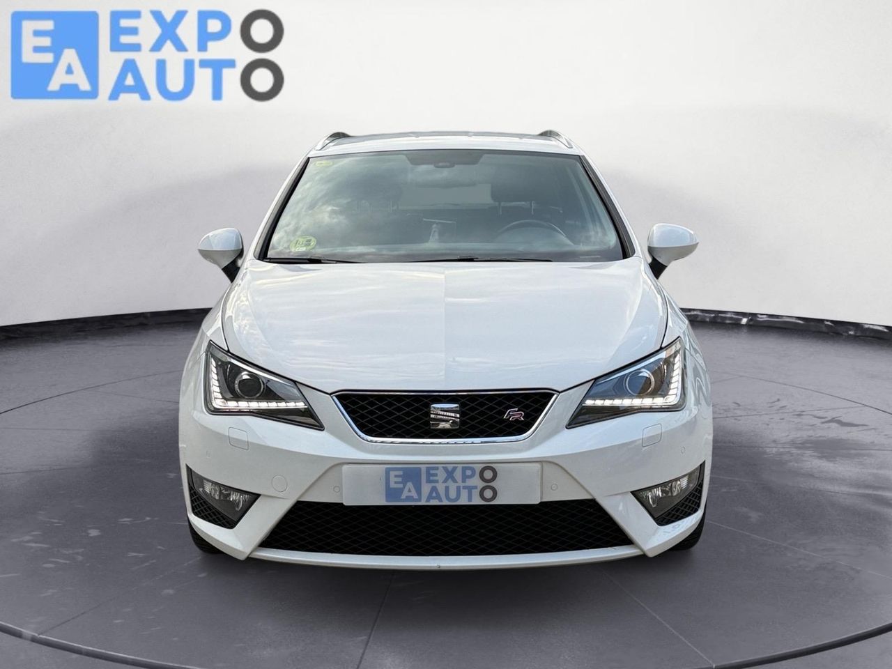 Seat Ibiza ST 1.6 TDI 105cv Style ITech 30 Aniver - Foto 2