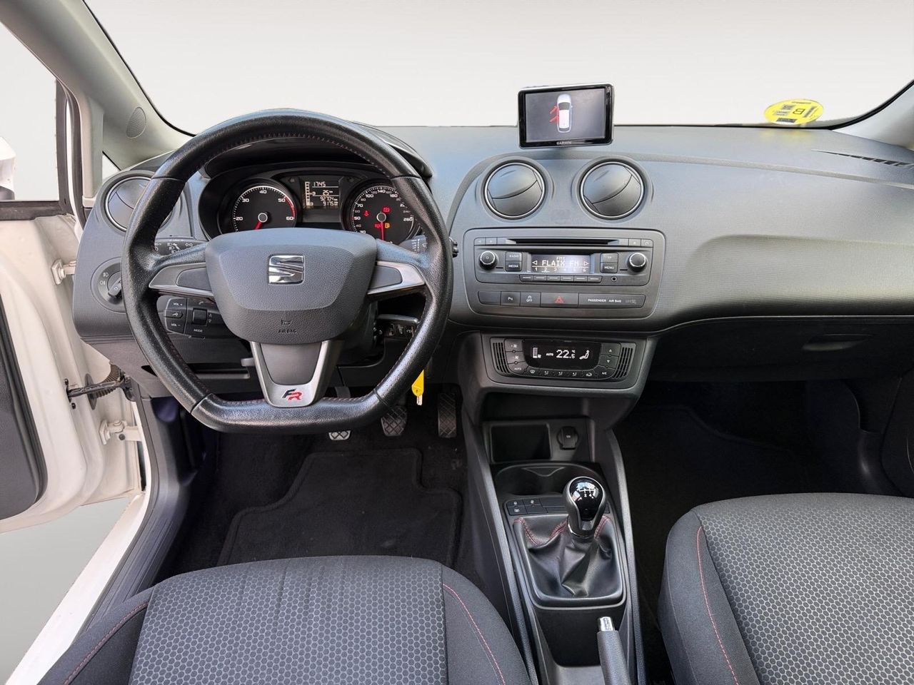 Seat Ibiza ST 1.6 TDI 105cv Style ITech 30 Aniver - Foto 2