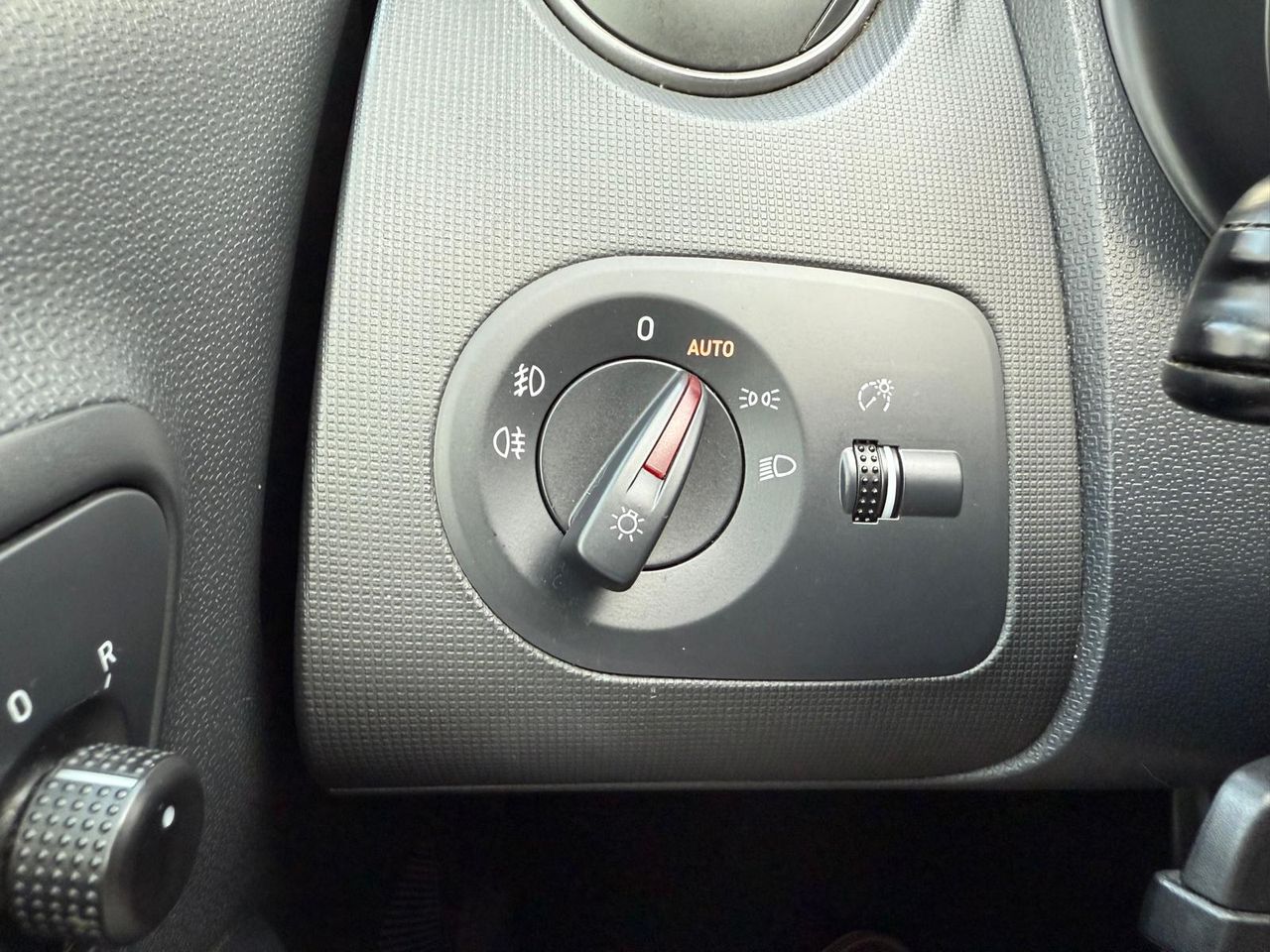 Seat Ibiza ST 1.6 TDI 105cv Style ITech 30 Aniver - Foto 2