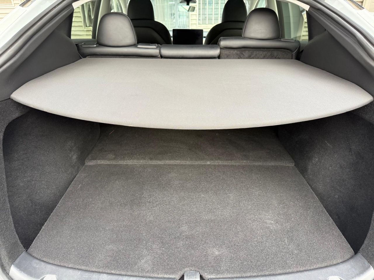 Tesla Model Y Tracción Trasera RWD - Foto 2