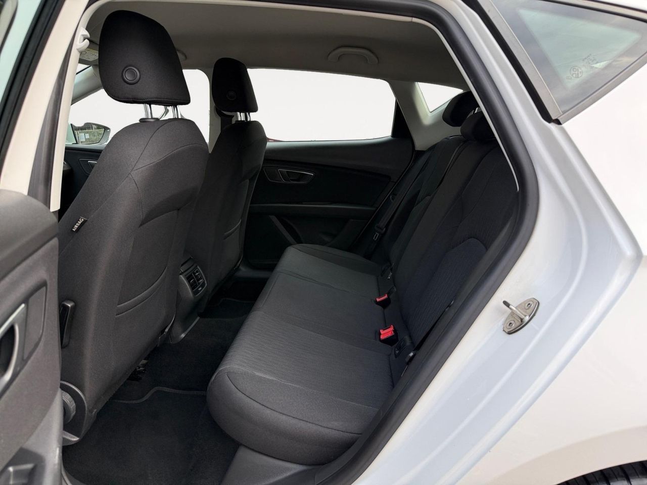 Seat Leon 1.2 TSI 81kW (110CV) St&Sp Style - Foto 2