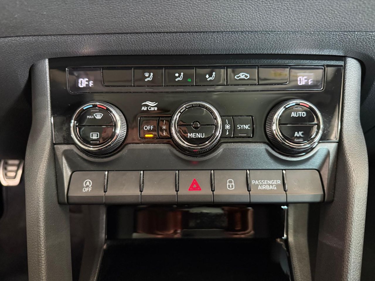 Skoda Karoq 1.6 TDI 85kW (115CV) Ambition - Foto 2