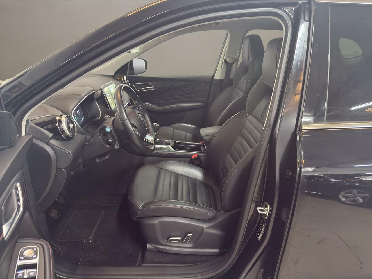 MG HS 1.5 Turbo GDI Luxury - Foto 2