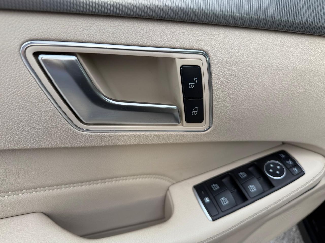 Mercedes Clase E E 220 BlueTEC - Foto 2