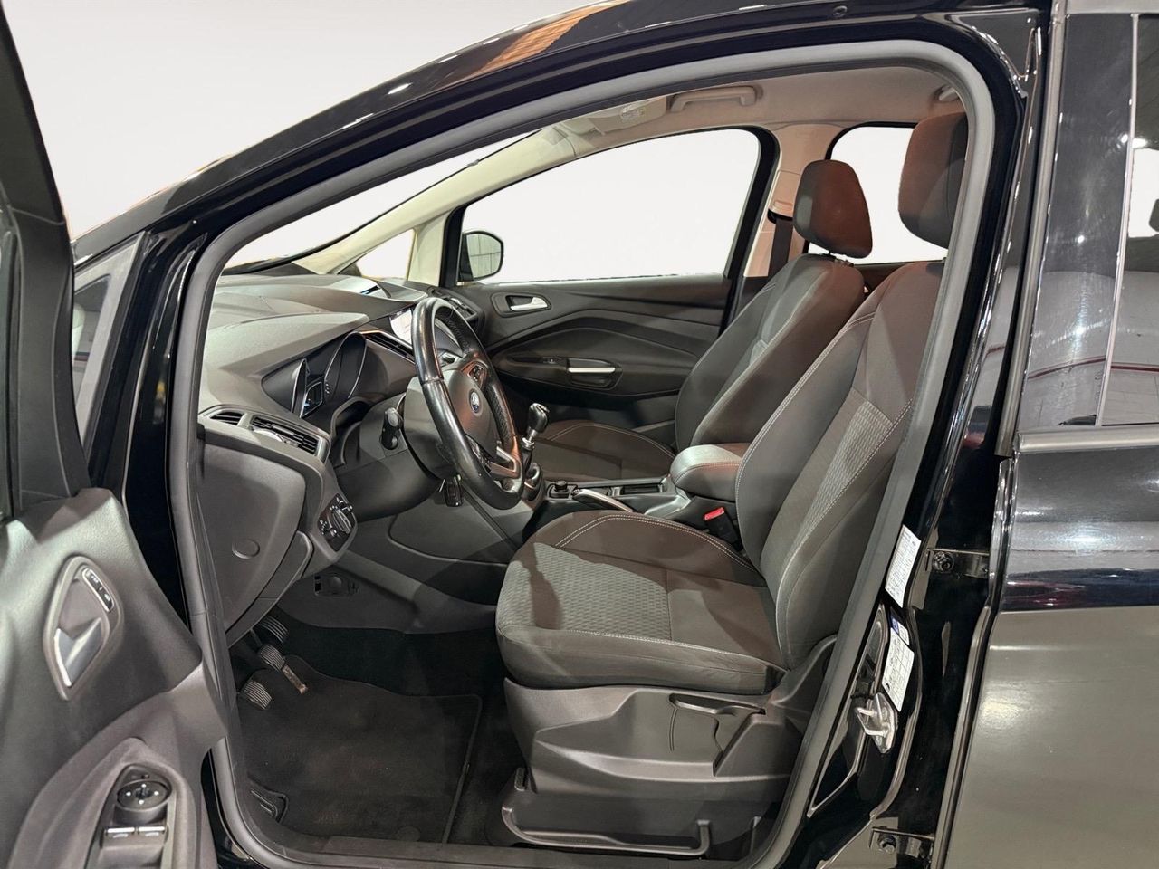 Ford C Max 1.0 EcoBoost 92kW (125CV) Business - Foto 2