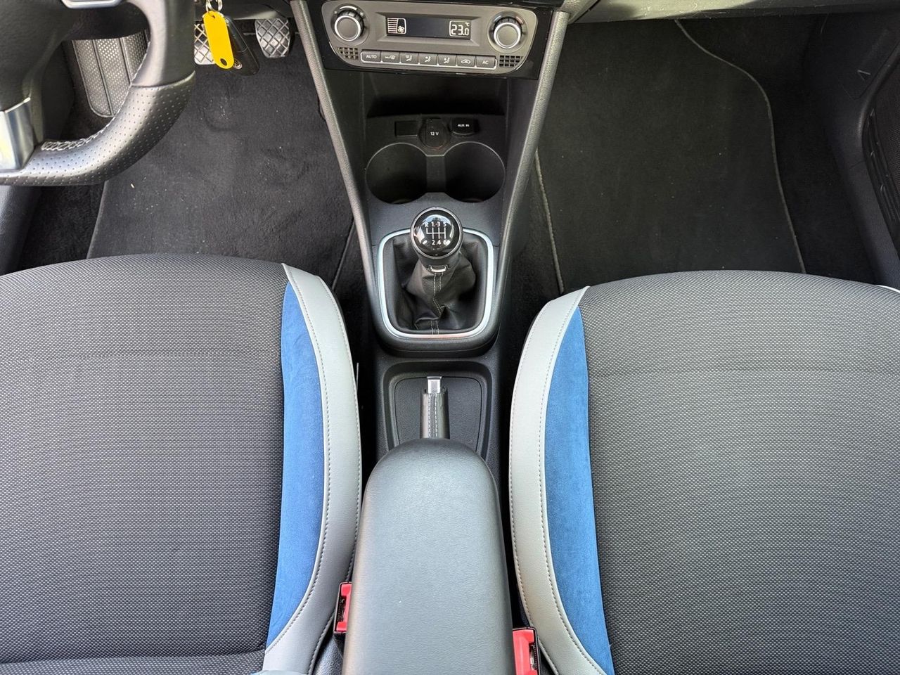 Volkswagen Polo 1.4 TSI 140cv BlueGT ACT - Foto 2