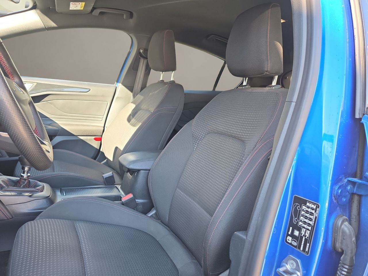 Ford Focus  1.0 Ecoboost MHEV STLine X  - Foto 2