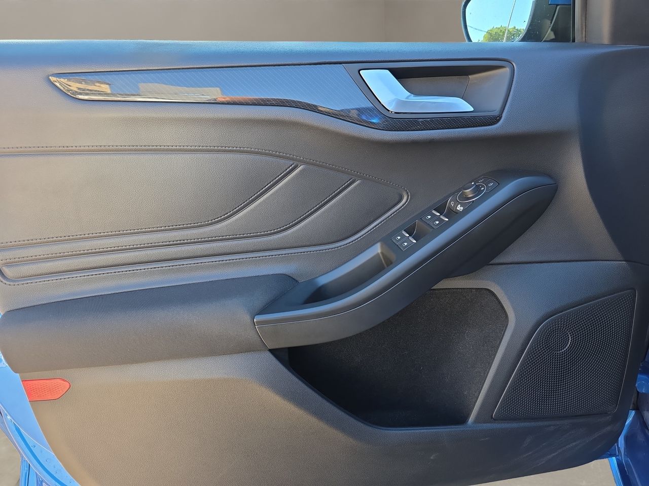 Ford Focus  1.0 Ecoboost MHEV STLine X  - Foto 2