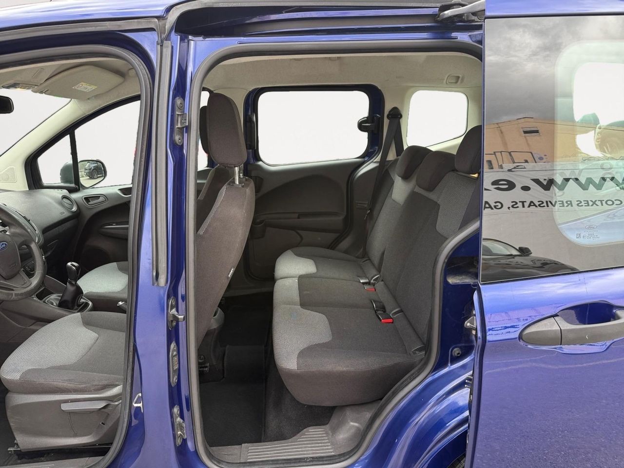 Ford Tourneo Courier 1.5 TDCi 75cv Trend - Foto 2