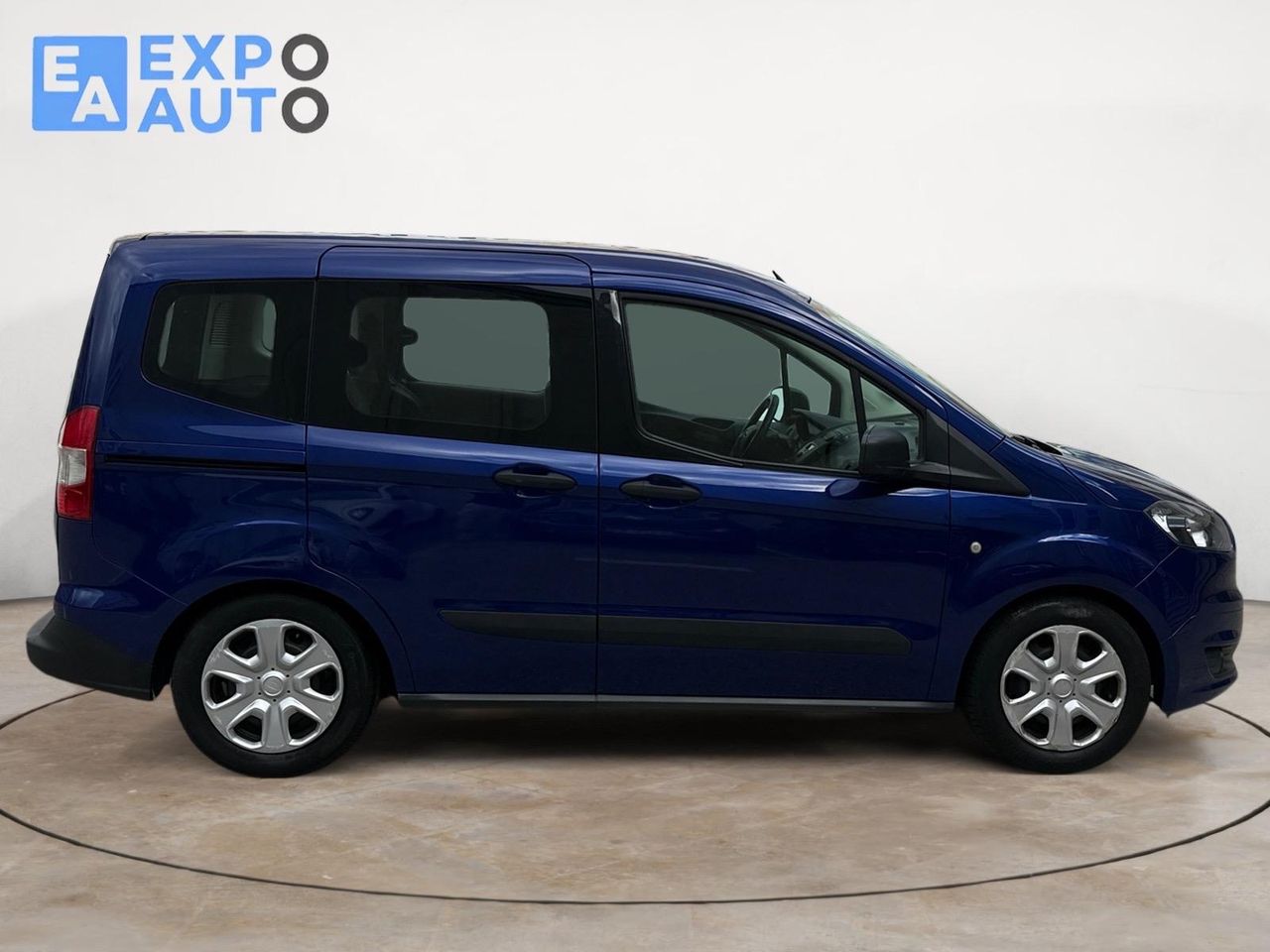 Ford Tourneo Courier 1.5 TDCi 75cv Trend - Foto 2